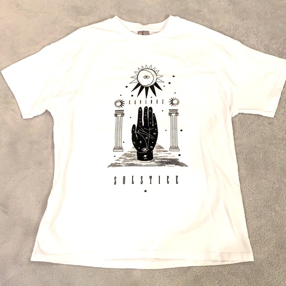 NWOT ASOS Oversised T with Solstice print - Picture 2 of 5